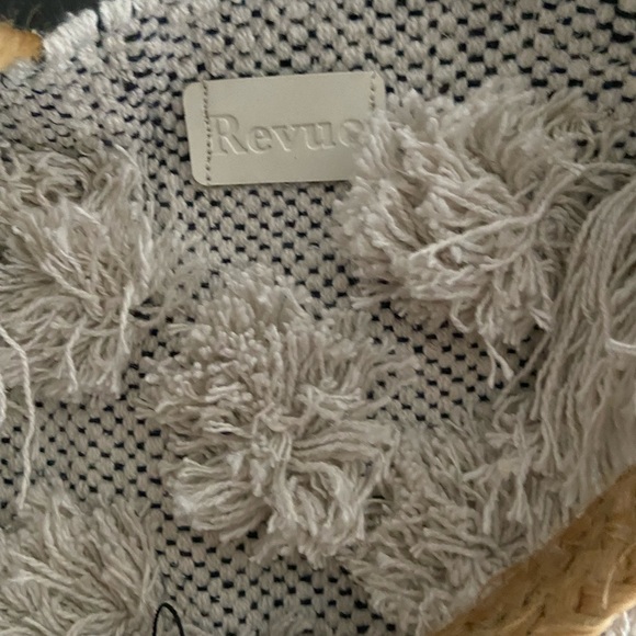 Revue Beach Bag👙 - Picture 7 of 14